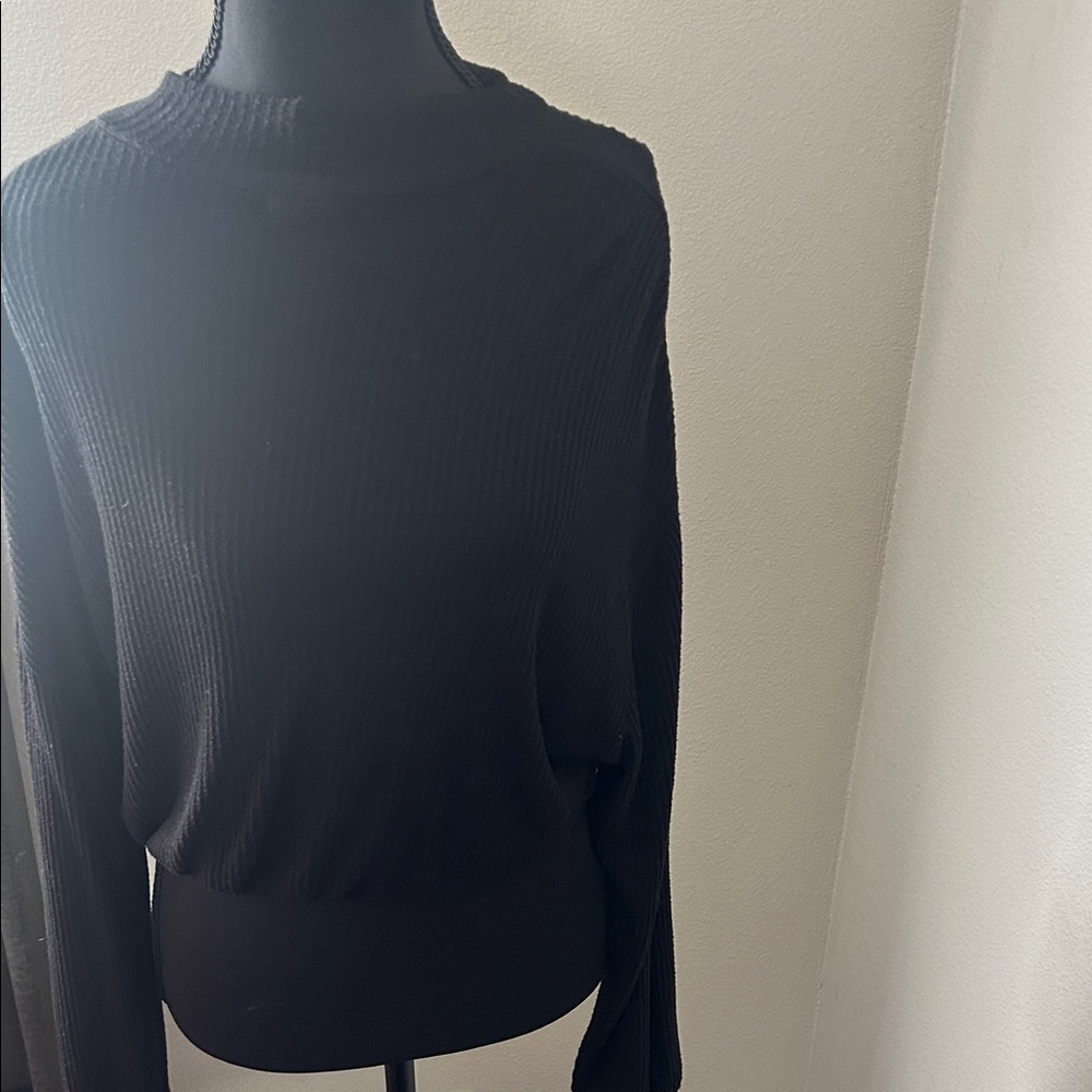 Black Ribbed Long Sleeve Top